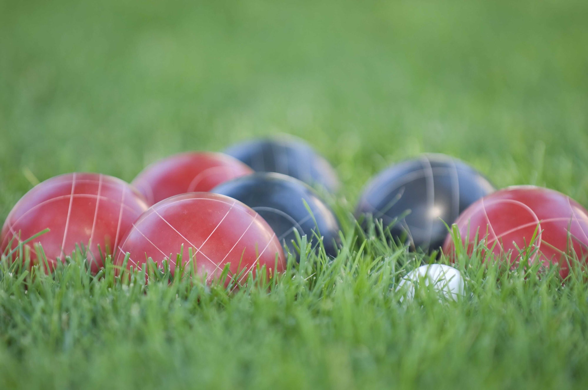 What to Wear for Lawn Bowls: How to Look the Part on the Green
